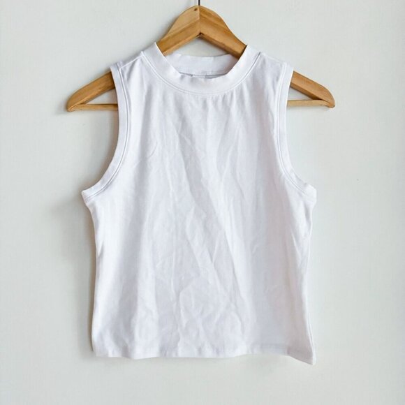 Yogalicious Set of Tank and Joggers XL - Picture 2 of 7